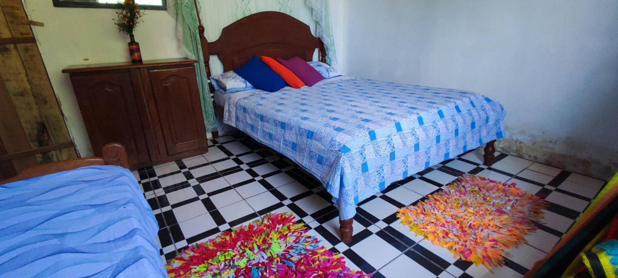 Eco Hostel Lunar ซูรี ภายนอก รูปภาพ